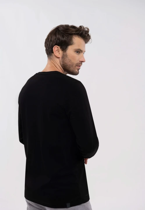 Czarny longsleeve L-HALS, rozmiar 5XL