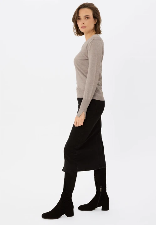 Sweter z dekoltem w serek S-NELI, rozmiar L